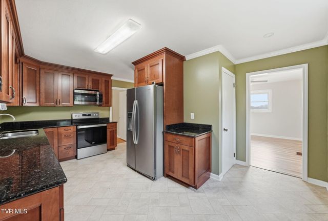 803 Old Jonesboro Road, Bristol, TN 37620