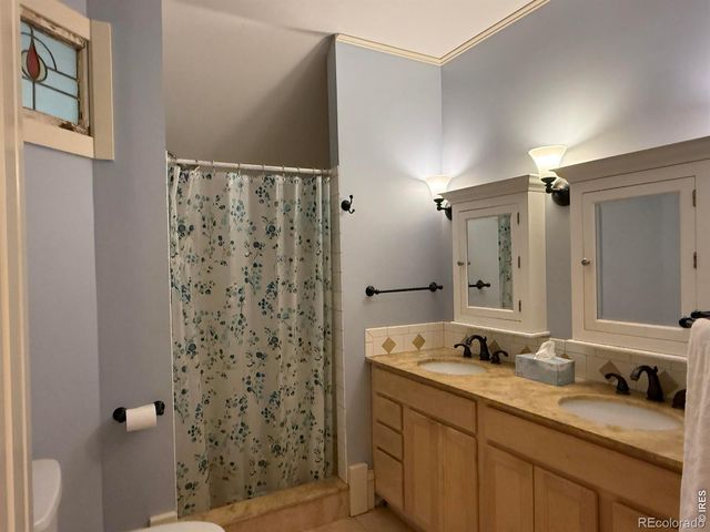 811 Emery Street, Longmont, CO 80501