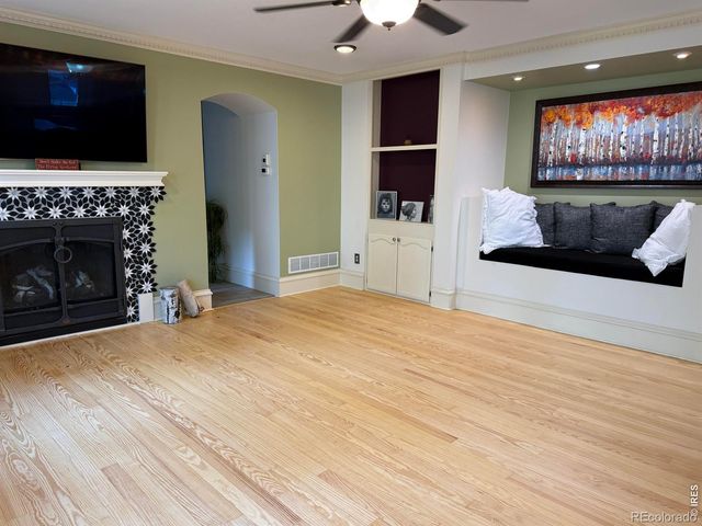 811 Emery Street, Longmont, CO 80501