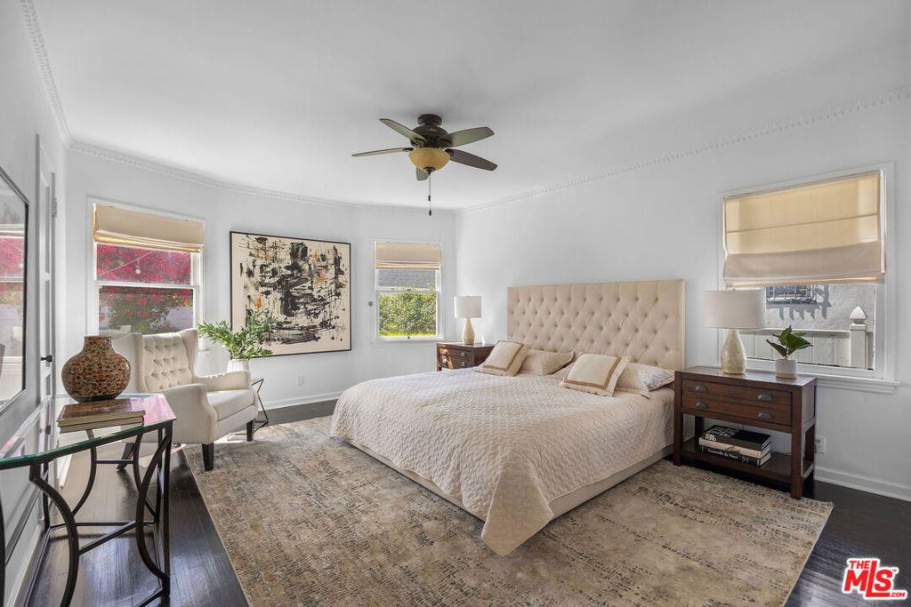 Image 18 of property listing at 1663 S Genesee Avenue, Los Angeles, CA 90019