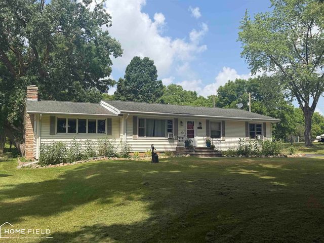 2660 S Morrice Road, Owosso, MI 48867