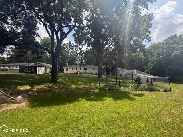 2660 S Morrice Road, Owosso, MI 48867