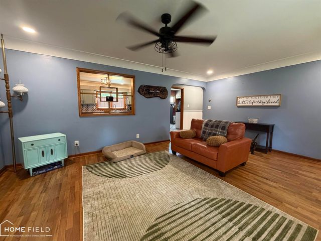 2660 S Morrice Road, Owosso, MI 48867