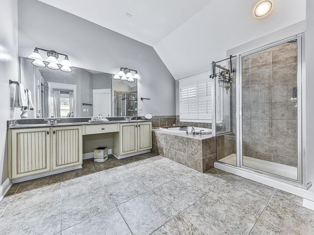 2038 Stone Pointe Drive NW, Kennesaw, GA 30152