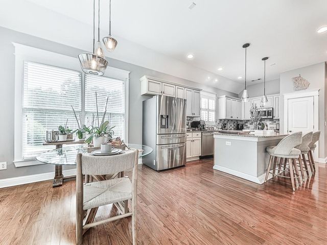 2038 Stone Pointe Drive NW, Kennesaw, GA 30152
