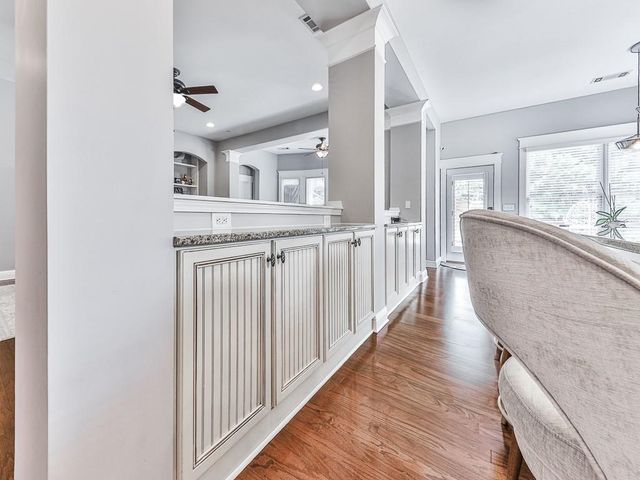 2038 Stone Pointe Drive NW, Kennesaw, GA 30152