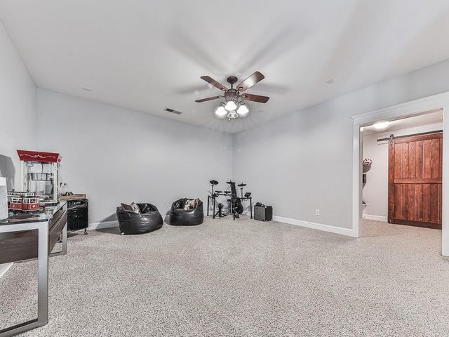 2038 Stone Pointe Drive NW, Kennesaw, GA 30152