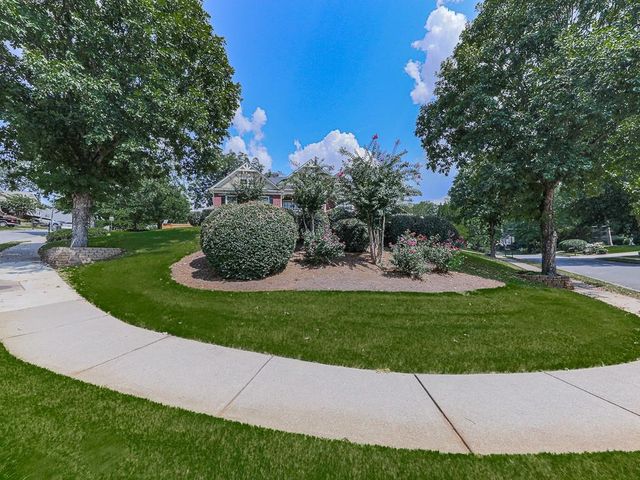 2038 Stone Pointe Drive NW, Kennesaw, GA 30152
