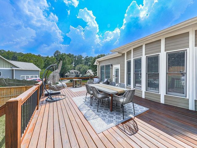 2038 Stone Pointe Drive NW, Kennesaw, GA 30152