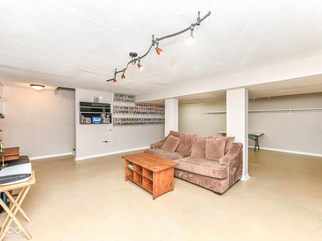3362 Shore Drive, Greenwood, IN 46143