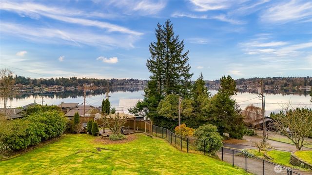 11309 Vernon Road, Lake Stevens, WA 98258