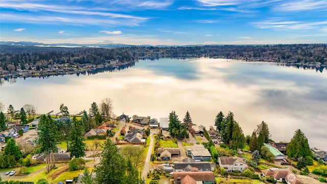 11309 Vernon Road, Lake Stevens, WA 98258