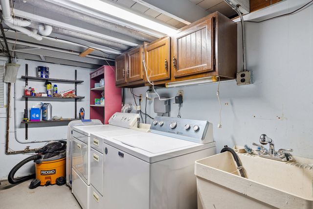 210 N Grant Street, Westmont, IL 60559