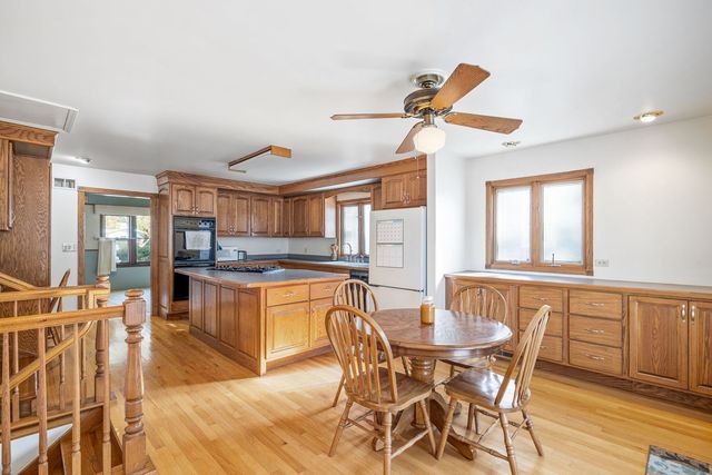 210 N Grant Street, Westmont, IL 60559