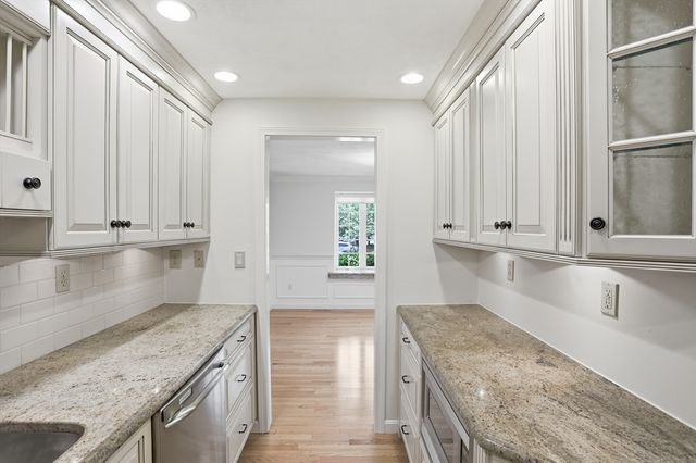 35 Casey Circle 35, Waltham, MA 02451
