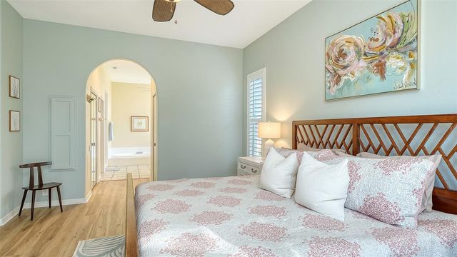 5811 WHITE OAK BAYOU COURT, Bradenton, FL 34203