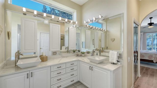 5811 WHITE OAK BAYOU COURT, Bradenton, FL 34203