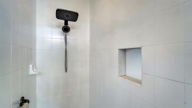 5811 WHITE OAK BAYOU COURT, Bradenton, FL 34203