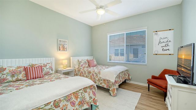 5811 WHITE OAK BAYOU COURT, Bradenton, FL 34203