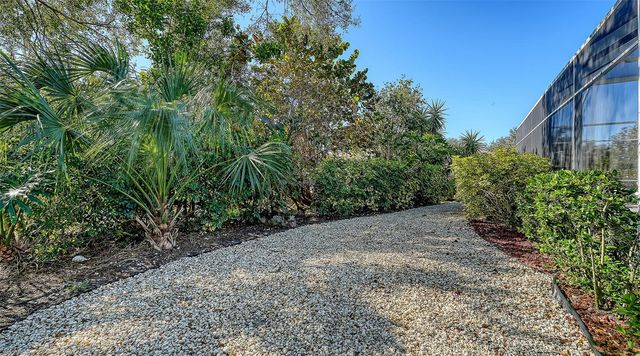 5811 WHITE OAK BAYOU COURT, Bradenton, FL 34203