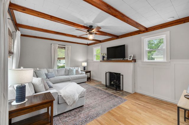 617 E 9th Street, Auburn, IN 46706