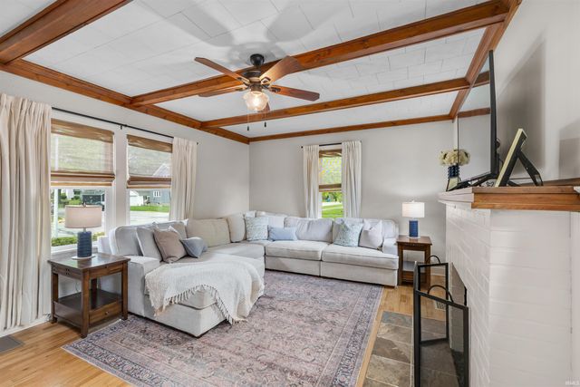 617 E 9th Street, Auburn, IN 46706