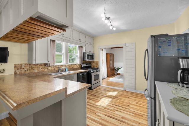 617 E 9th Street, Auburn, IN 46706