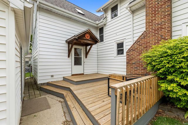 617 E 9th Street, Auburn, IN 46706