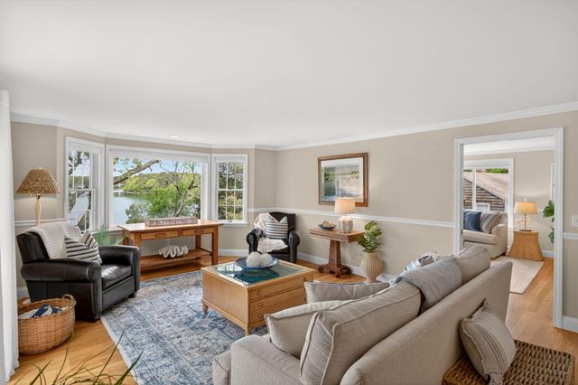 31 Albion Way, South Dennis, MA 02660