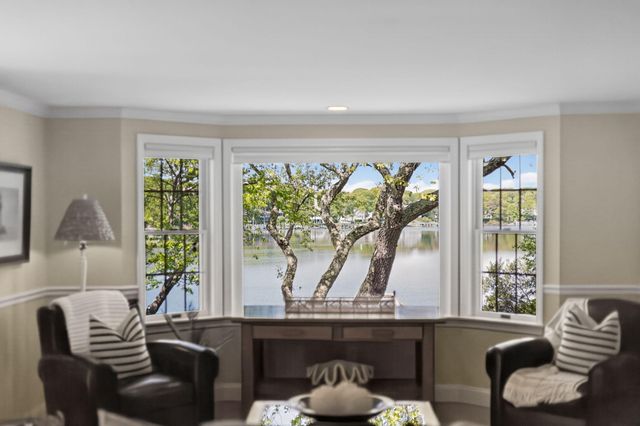 31 Albion Way, South Dennis, MA 02660