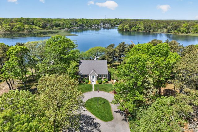 31 Albion Way, South Dennis, MA 02660