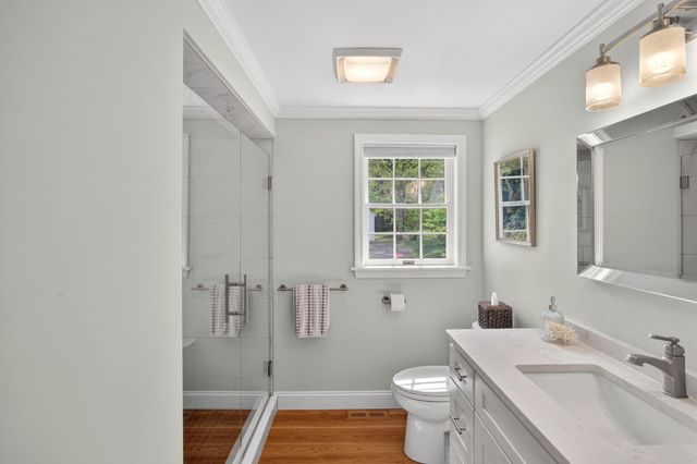 31 Albion Way, South Dennis, MA 02660