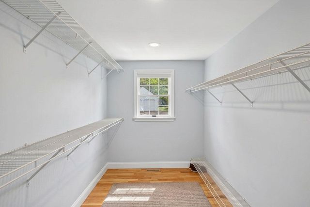 31 Albion Way, South Dennis, MA 02660