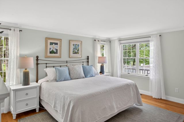 31 Albion Way, South Dennis, MA 02660
