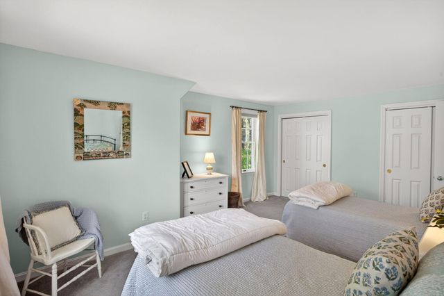 31 Albion Way, South Dennis, MA 02660