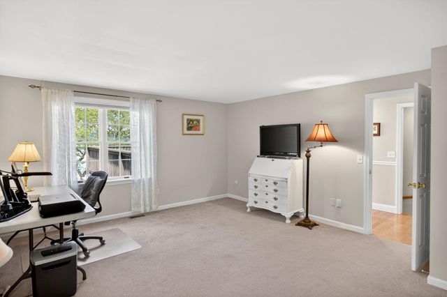 31 Albion Way, South Dennis, MA 02660