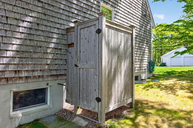 31 Albion Way, South Dennis, MA 02660