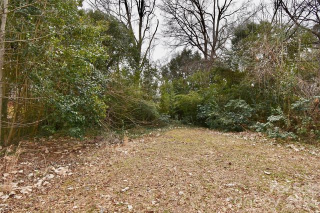 4210 Dinglewood Avenue 15, Charlotte, NC 28205