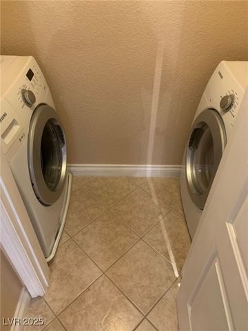 8101 West Flamingo Road 2040, Las Vegas, NV 89147