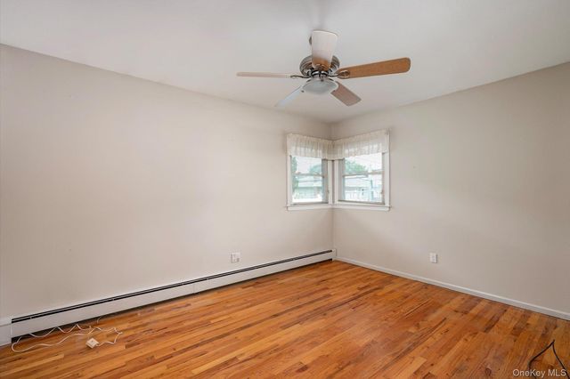 3191 N Jerusalem Road, Levittown, NY 11756