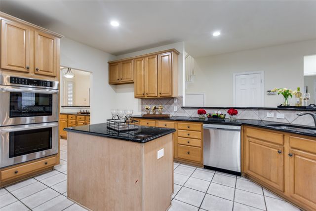 3618 Christopher, Richardson, TX 75082