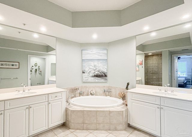 645 Lost Key Dr 503D, Pensacola, FL 32507