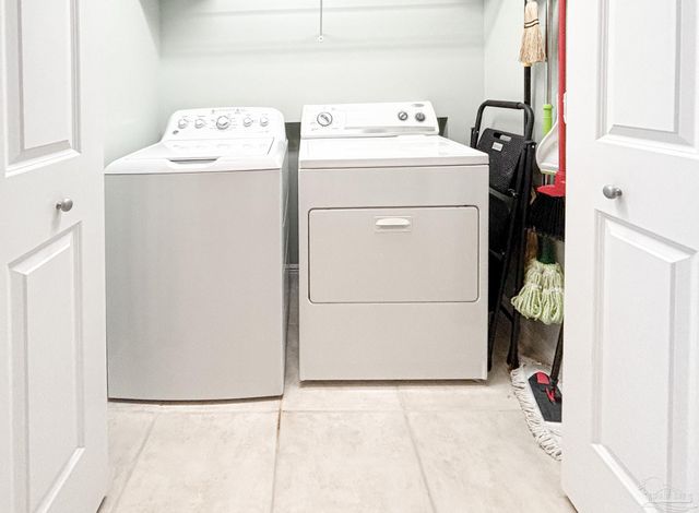 645 Lost Key Dr 503D, Pensacola, FL 32507