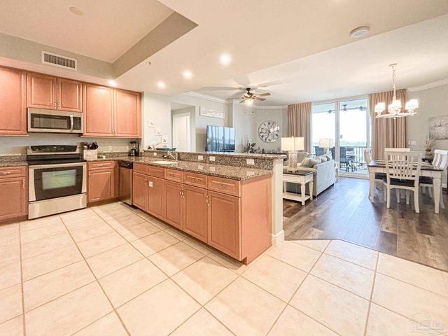 645 Lost Key Dr 503D, Pensacola, FL 32507