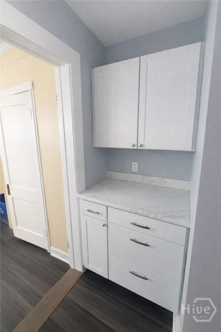 711 W 42nd Street, Savannah, GA 31415