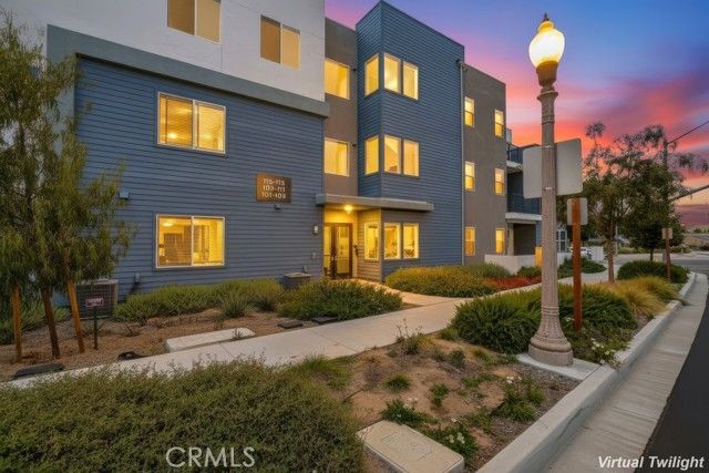 103 Baluster, Irvine, CA 92618