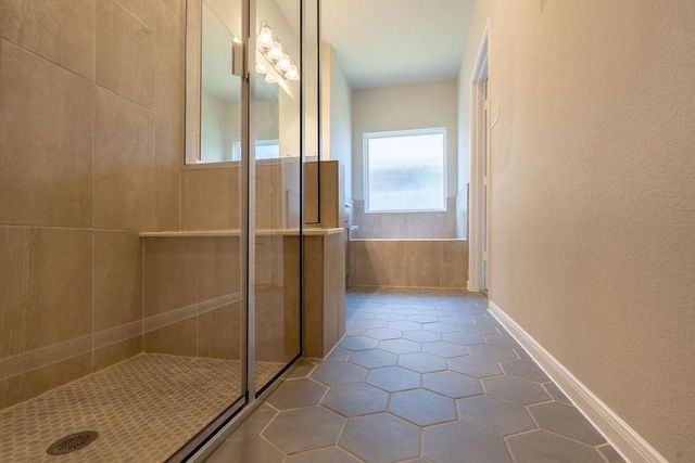 8435 Sunset Horizon Drive, Baytown, TX 77521