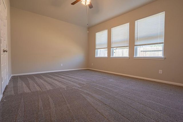 8435 Sunset Horizon Drive, Baytown, TX 77521