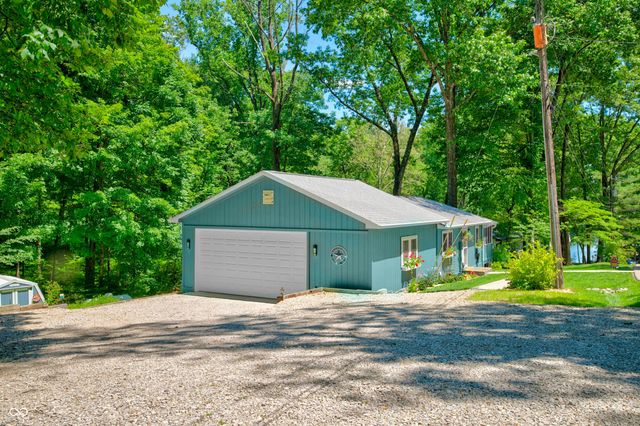 6400 Mallard Drive, Nineveh, IN 46164