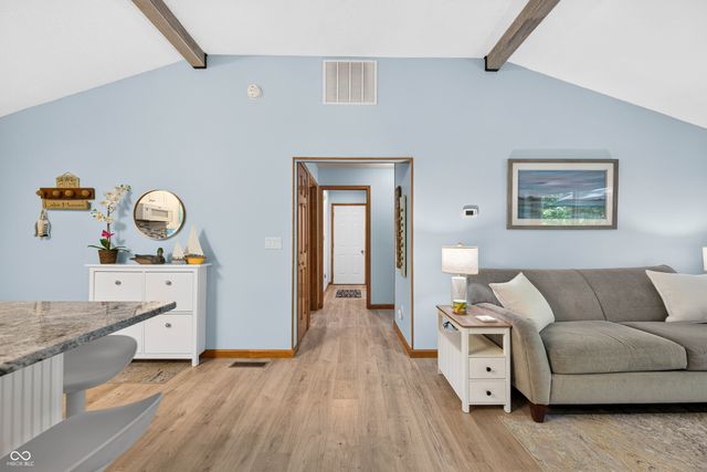 6400 Mallard Drive, Nineveh, IN 46164